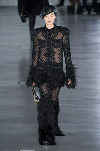 Look 63